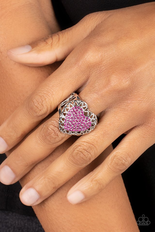 Romantic Escape - Pink - Paparazzi Ring Image