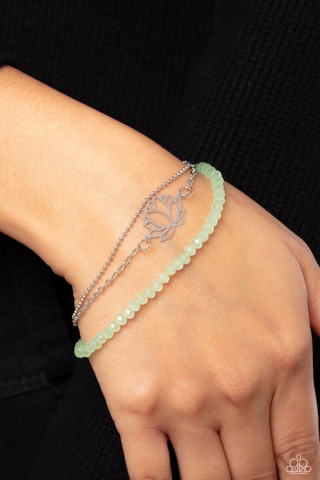 A LOTUS Like This - Green - Paparazzi Bracelet Image