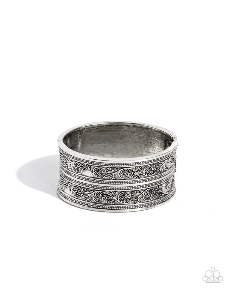 Eclectic European - Silver - Paparazzi Bracelet Image