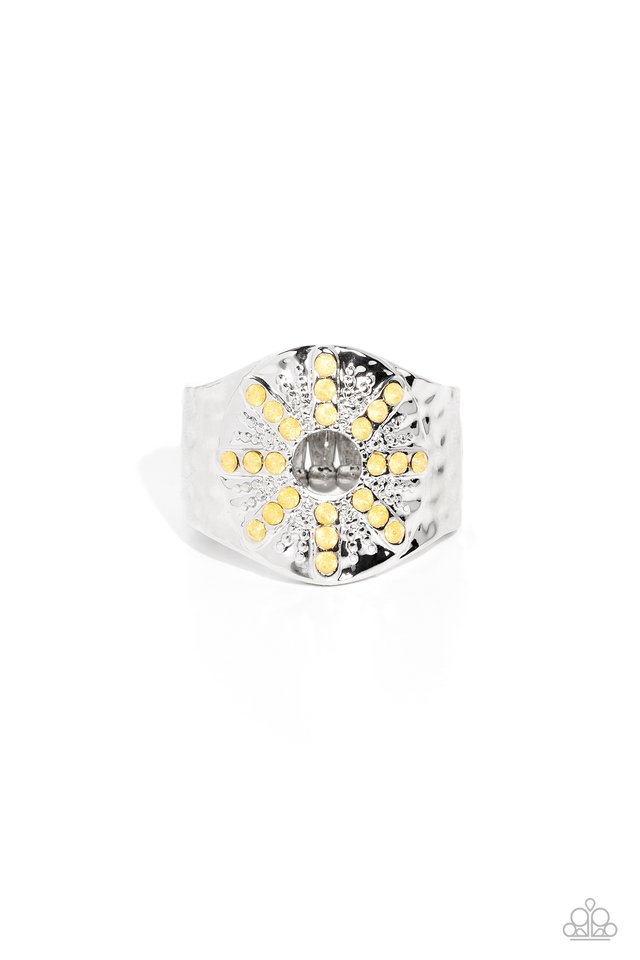 Stylish Sunbeams - Yellow - Paparazzi Ring Image