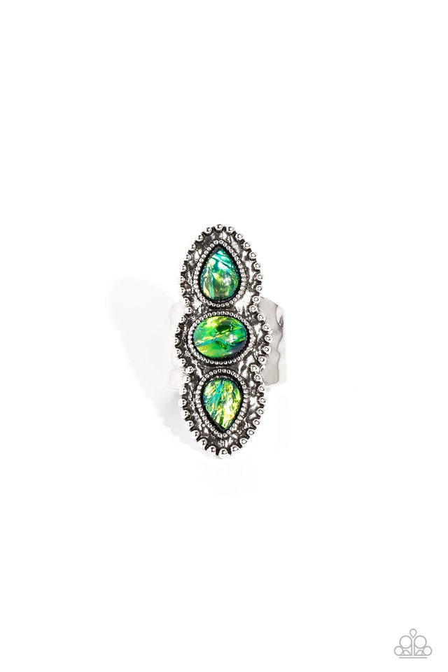 Strut Your STUDS - Green - Paparazzi Ring Image