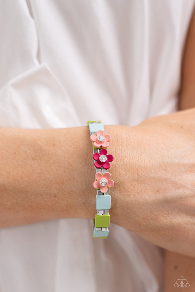 Sincerely Springtime - Multi - Paparazzi Bracelet Image