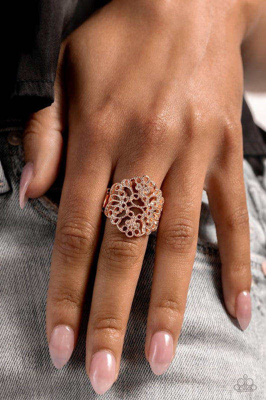 Glistening Gentry - Rose Gold - Paparazzi Ring Image