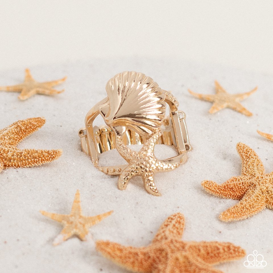 Seashell Showcase - Gold - Paparazzi Ring Image