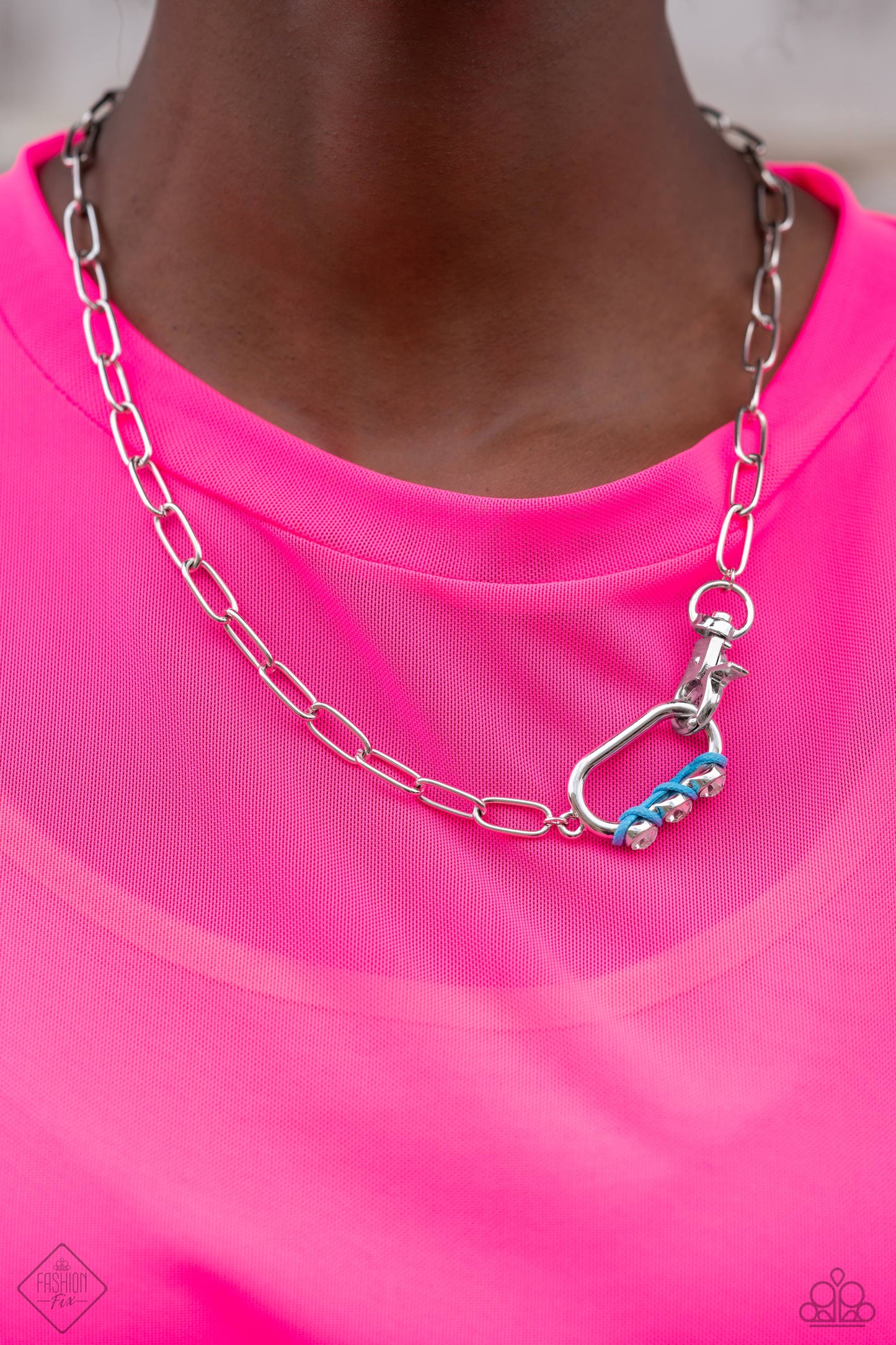 Paparazzi Necklace ~ Dont Want to Miss a STRING - Blue