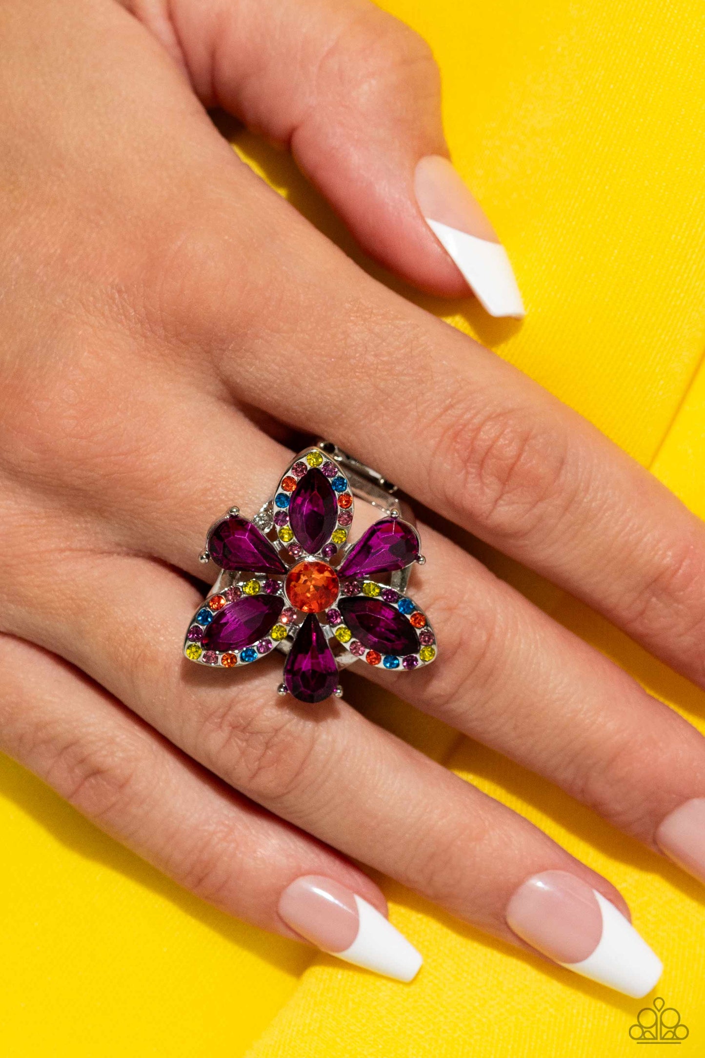 Paparazzi Ring ~ Blazing Blooms - Multi