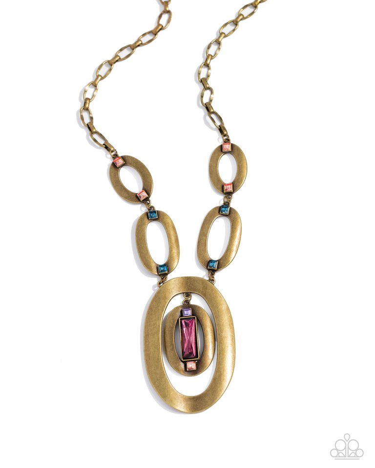 OVAL the Top - Brass - Paparazzi Necklace Image