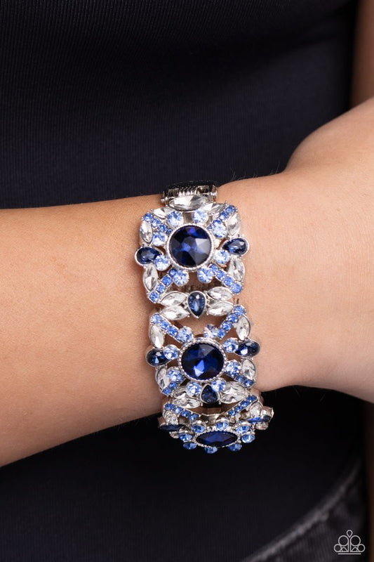 Shimmering Solo - Blue - Paparazzi Bracelet Image