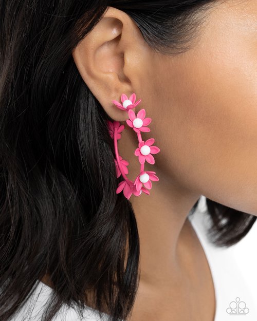 Flower Vine - Paparazzi Earring Image