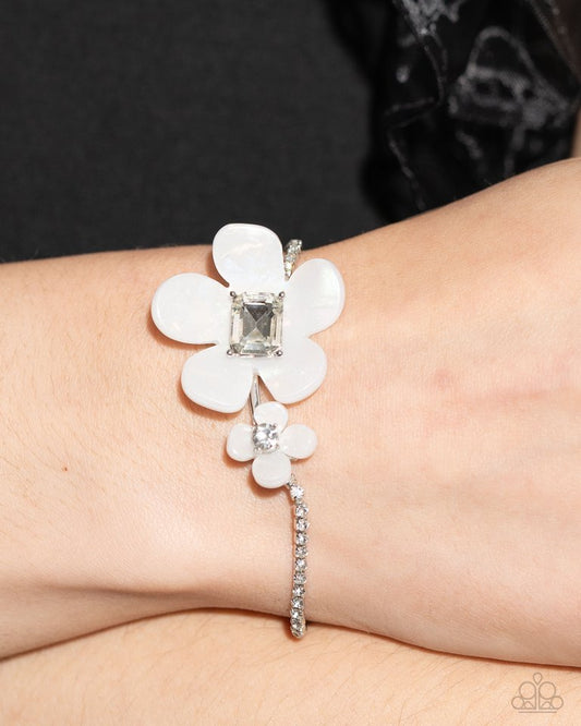 Dainty Devotee - White - Paparazzi Bracelet Image