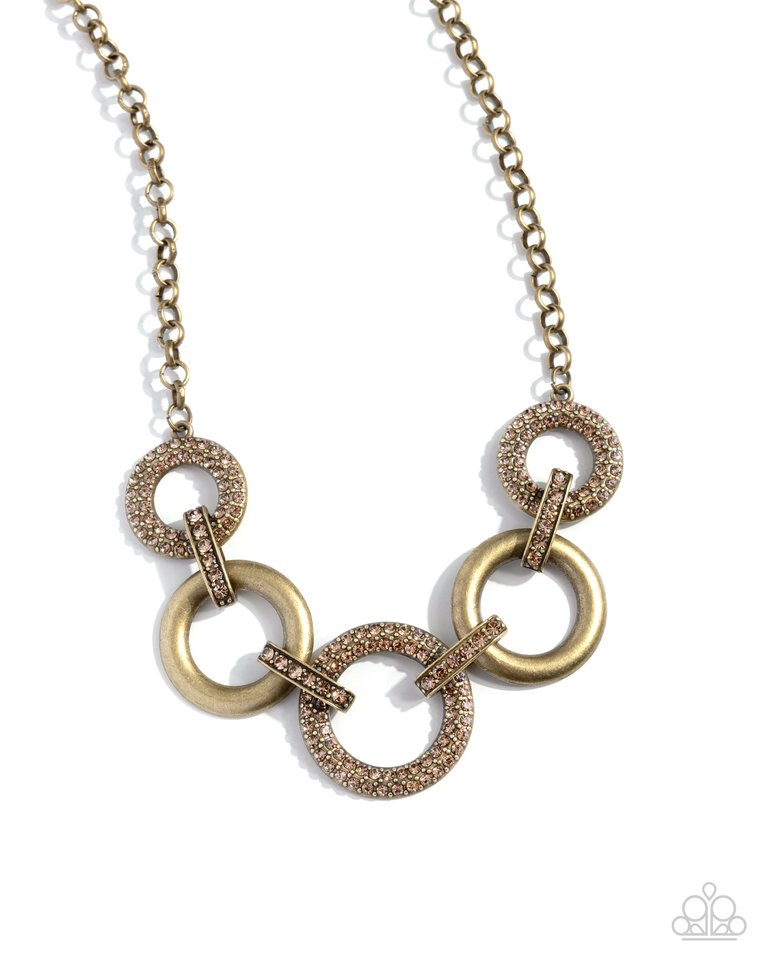 Cosmopolitan Confidence - Brass - Paparazzi Necklace Image