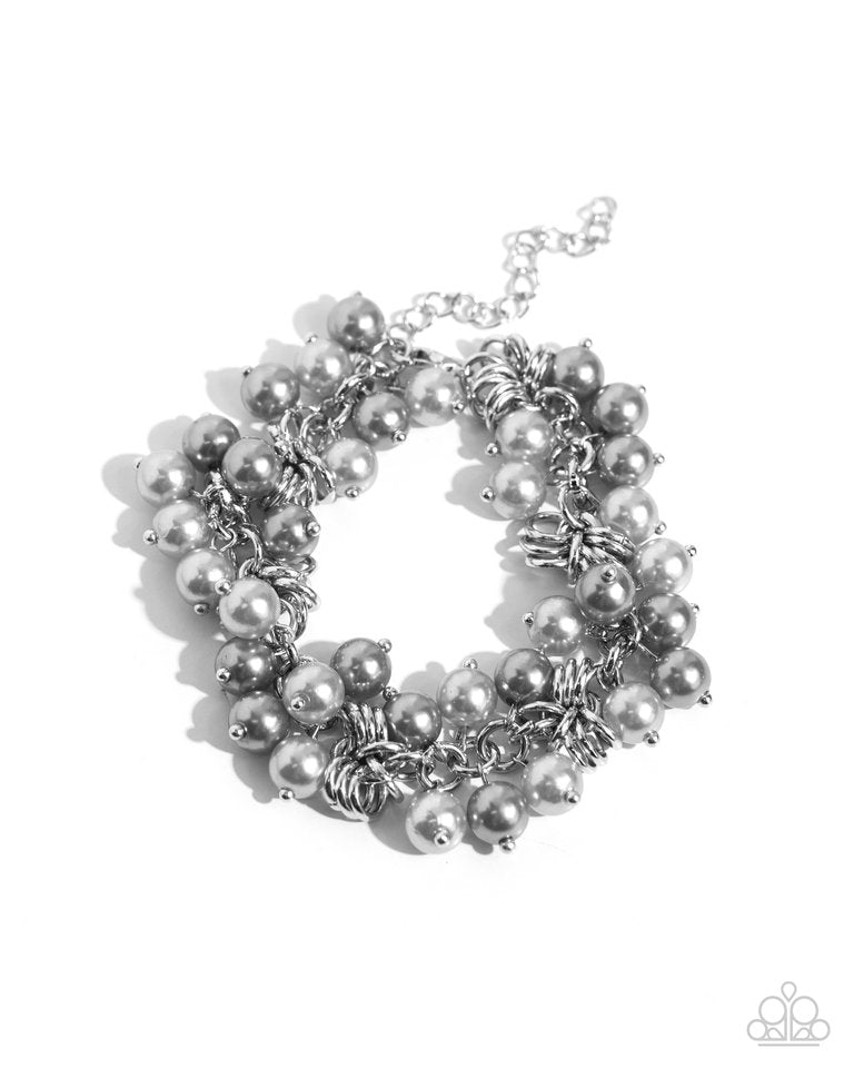 Endless Loop - Silver - Paparazzi Bracelet Image