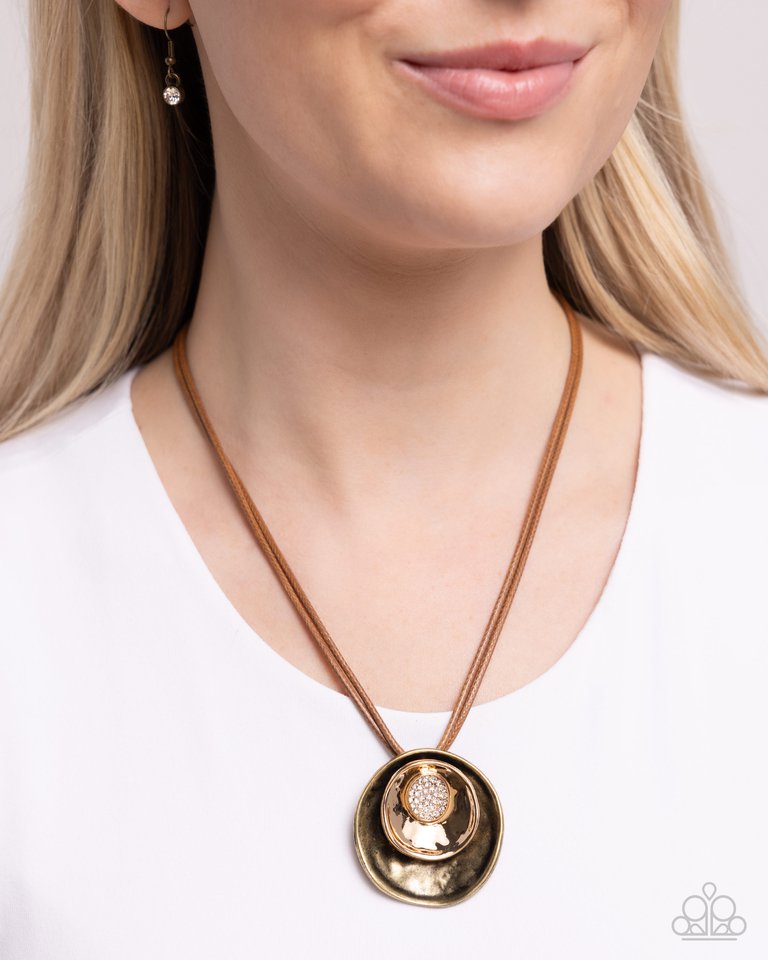 Duchess Disc - Brass - Paparazzi Necklace Image