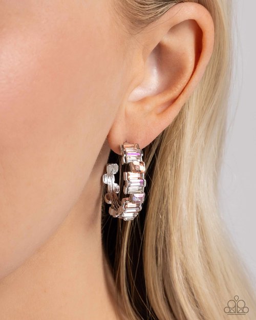 Fashionably Framed - Paparazzi Earring Image