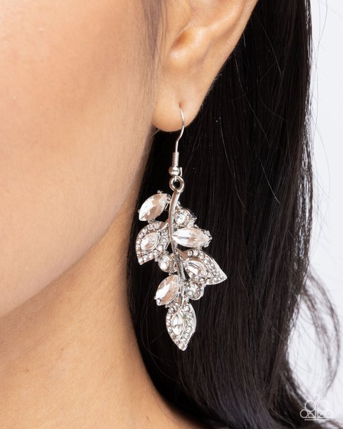 Flourishing Feature - Paparazzi Earring Image