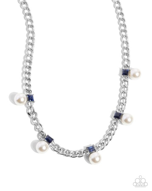 Pearl Pedestal - Paparazzi Necklace Image