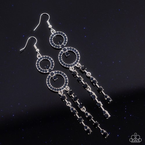 Chic Crowd - Paparazzi Earring Image