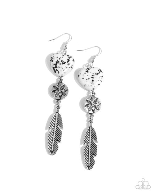 Free-Spirited Fame - Paparazzi Earring Image