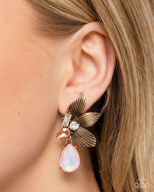 Showstopping Symphony - Paparazzi Earring Image