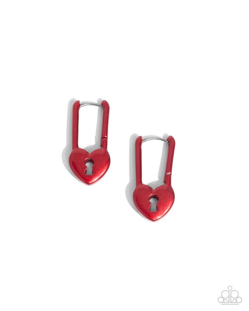 Pampered Padlock - Paparazzi Earring Image