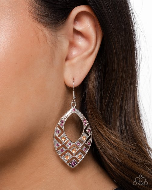 Glittery Gaze - Paparazzi Earring Image