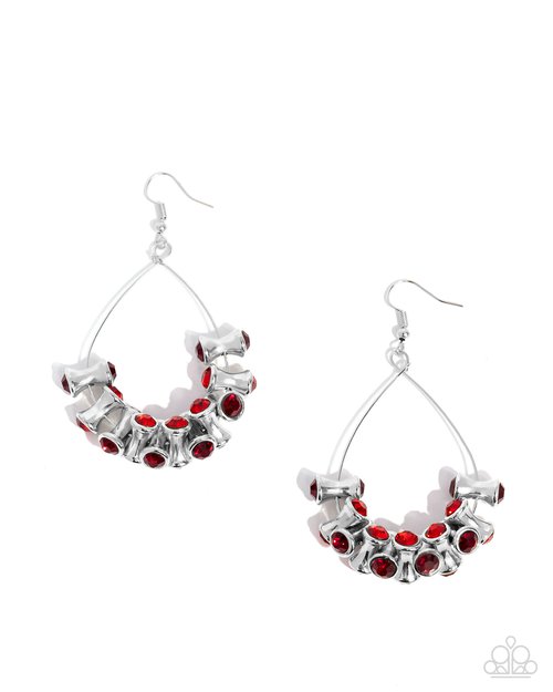 Courageous Chandelier - Paparazzi Earring Image