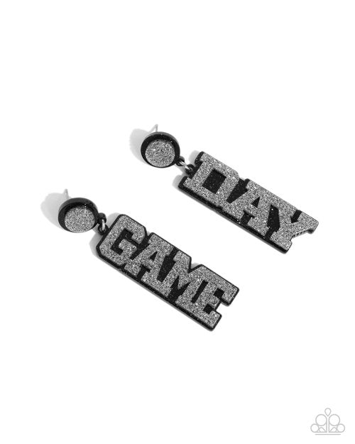 Home Game - Paparazzi Earring Image