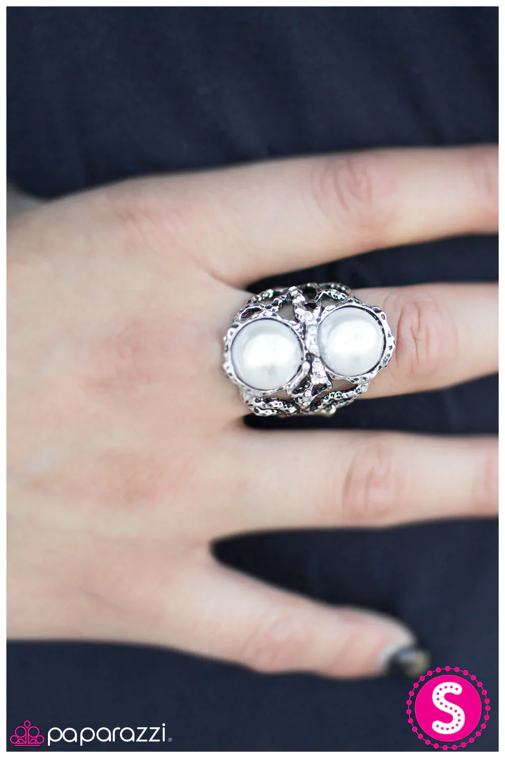 Paparazzi Ring ~ I Put A Spell On You - White