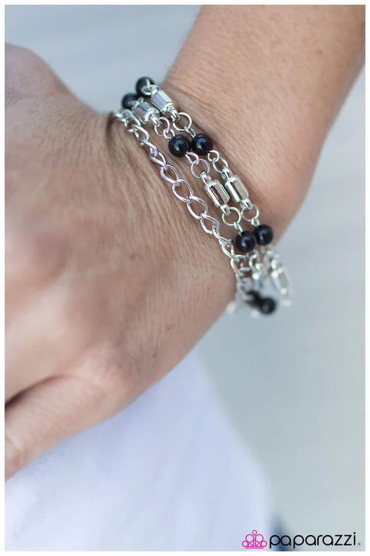 Paparazzi Bracelet ~ Heard It Through The Grapevine - Black