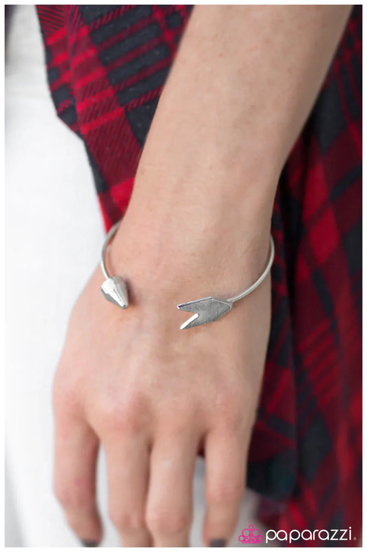 Paparazzi Bracelet ~ Happy Hunter - Silver