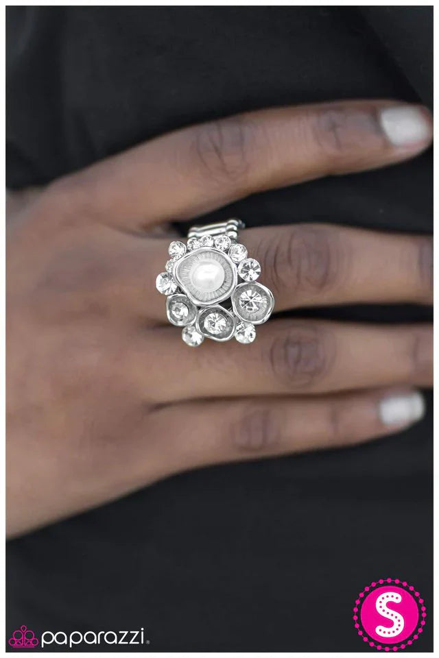 Paparazzi Ring ~ Dangerously Beautiful - White