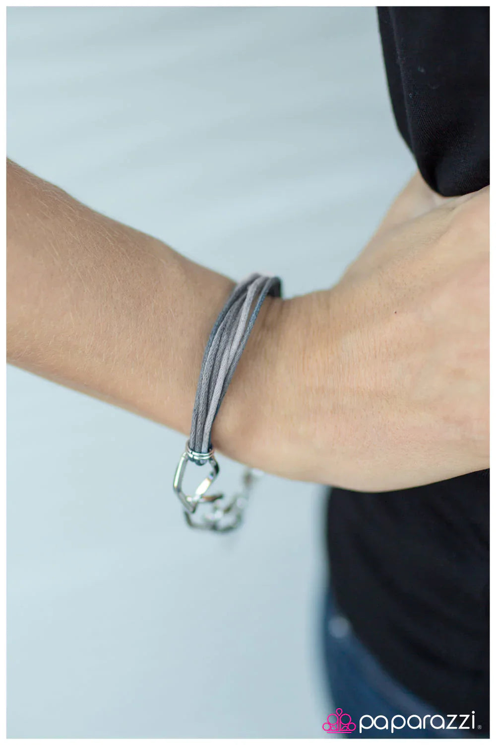 Paparazzi Bracelet ~ Hitching A Ride - Silver