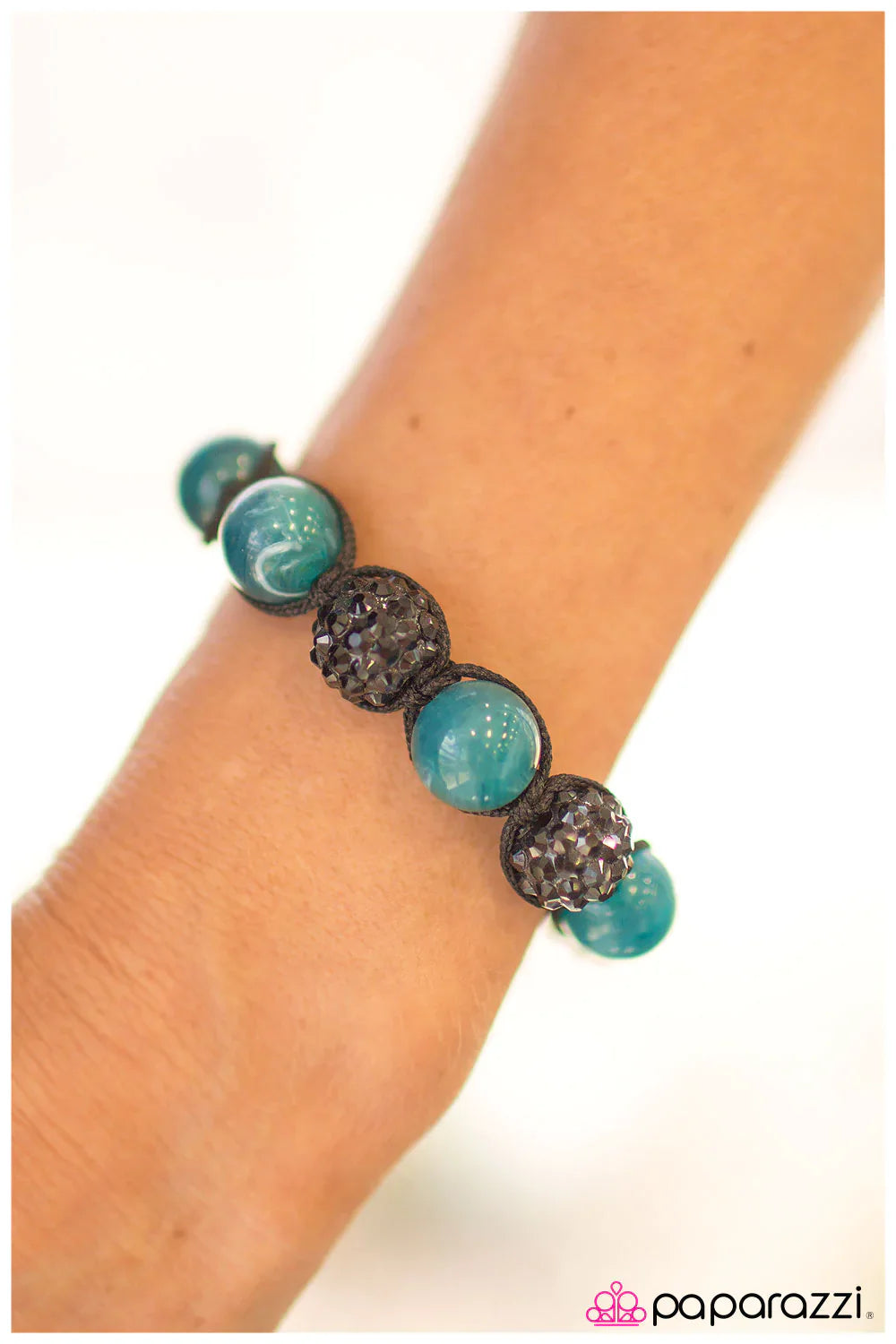 Paparazzi Bracelet ~ Lookin Sharp - Blue