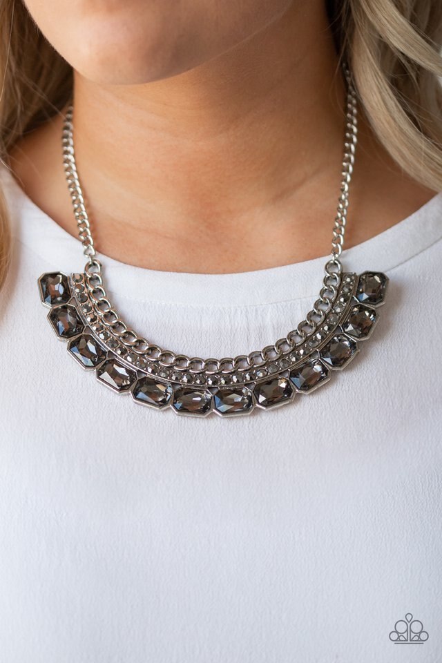 Paparazzi Necklace ~ Killer Knockout - Silver