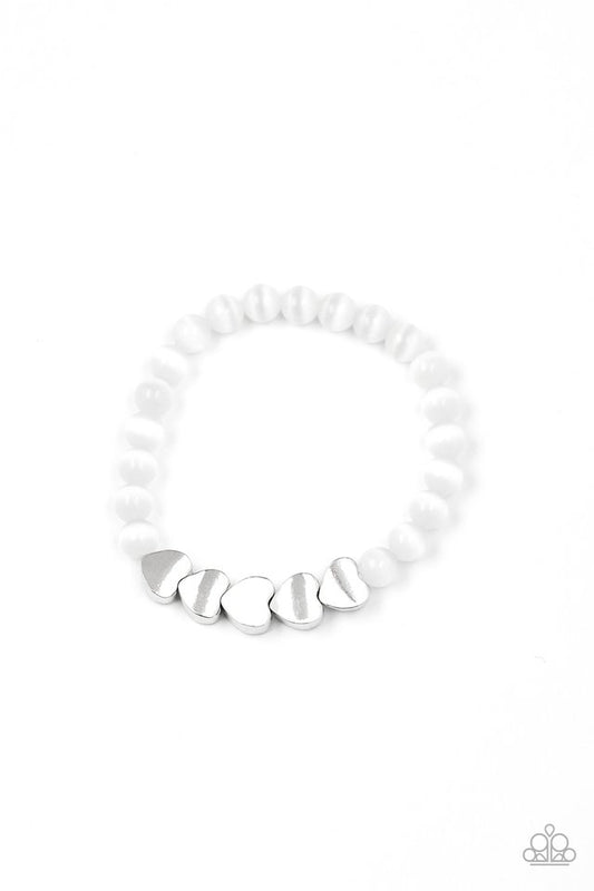 Heart-Melting Glow - White - Paparazzi Bracelet Image