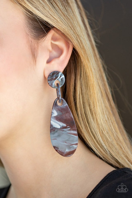 Paparazzi Earring ~ A HAUTE Commodity - Brown