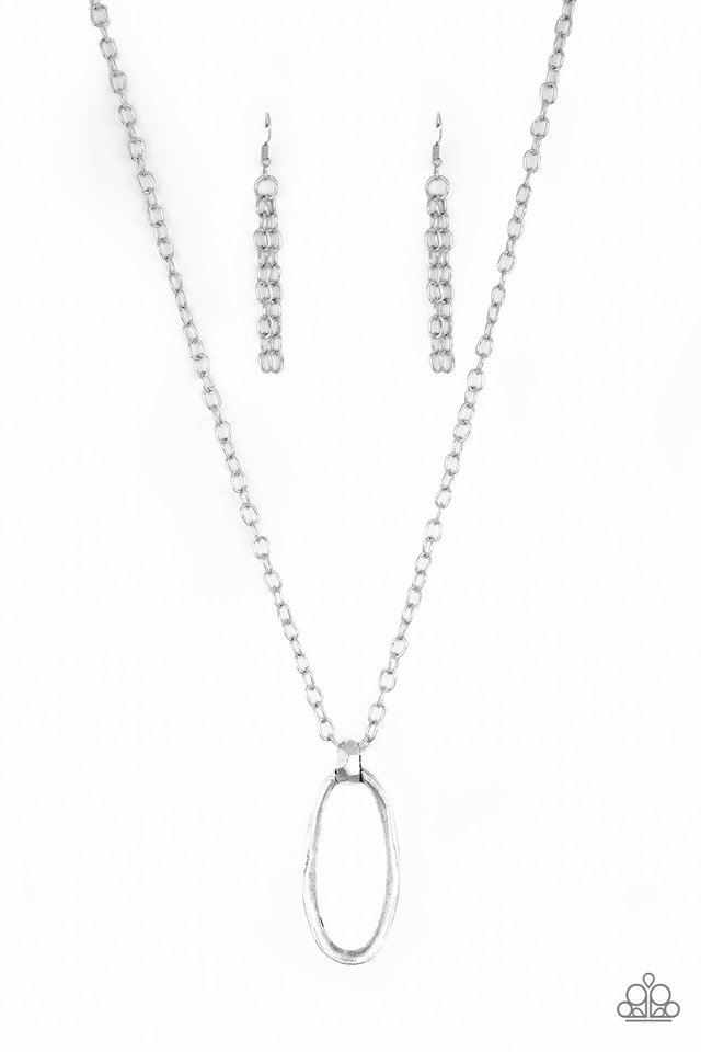 Paparazzi Necklace ~ Grit Girl - Silver