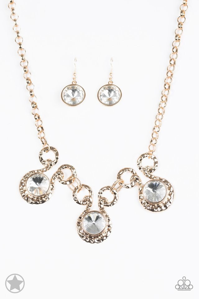 Paparazzi Blockbuster Necklace - Hypnotized - Gold