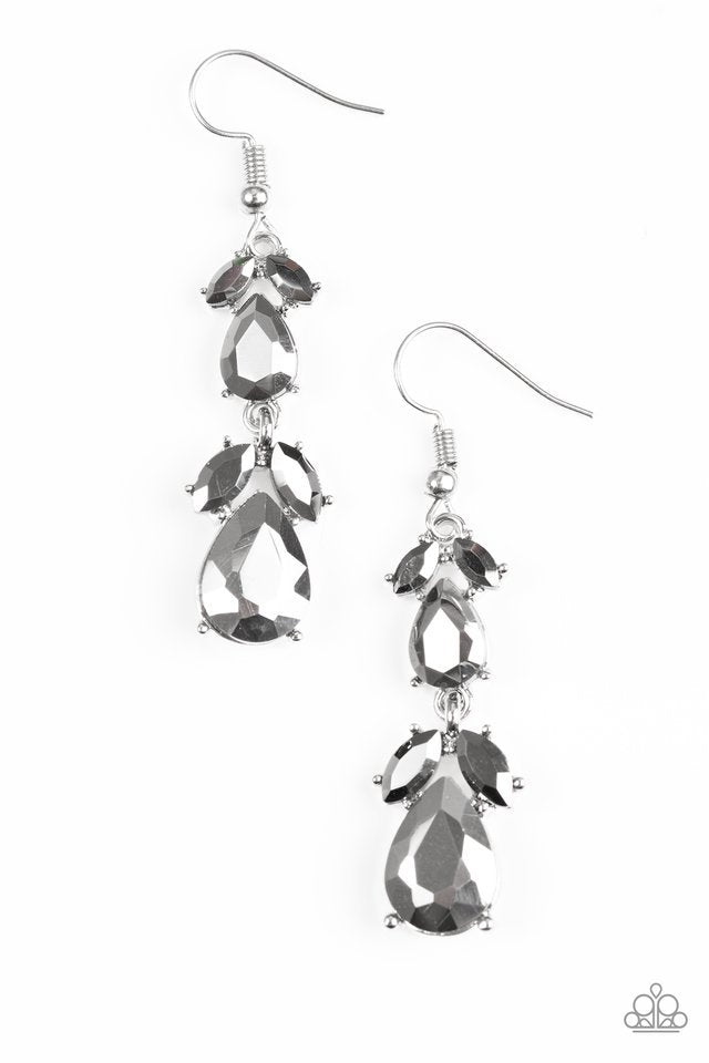 Paparazzi Earrings - Trophy Hall - Silver