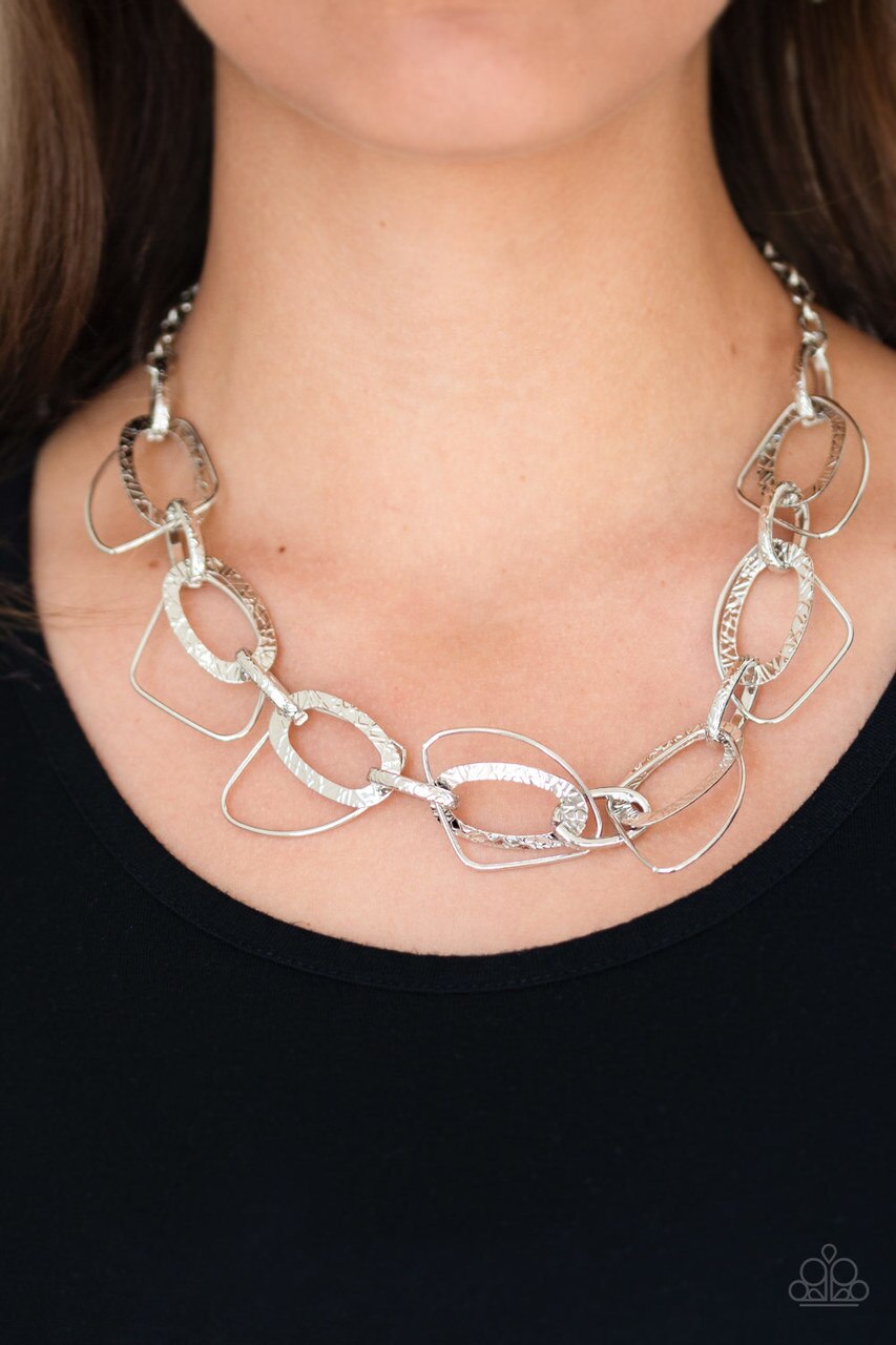 Paparazzi Necklace ~ Very Avant-Garde - Silver