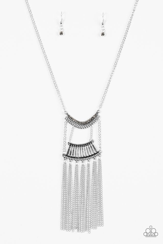 Paparazzi Necklace - Glam Goddess - Silver