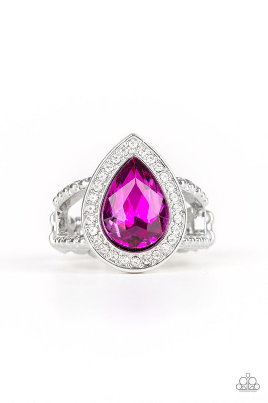 Paparazzi Ring ~ Hollywood Heirloom - Pink