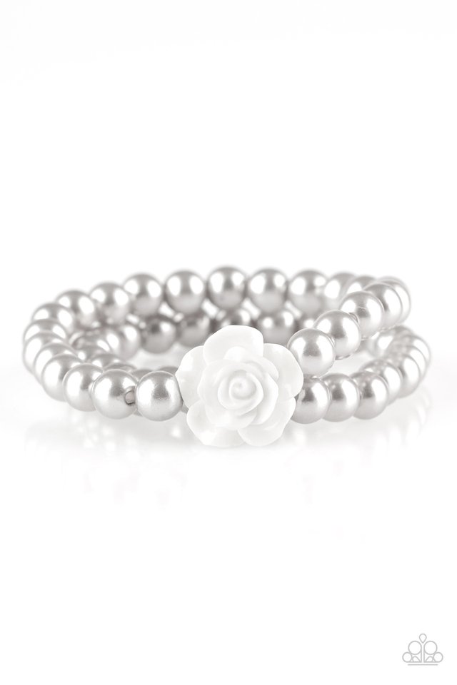 Posh and Posy - Silver - Paparazzi Bracelet Image